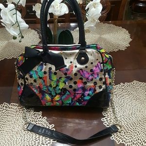Multi color betsy johnson hand bag